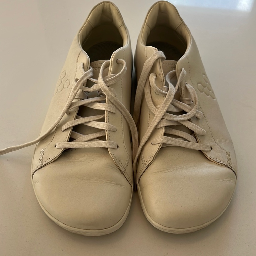 Vivo barefoot shoes